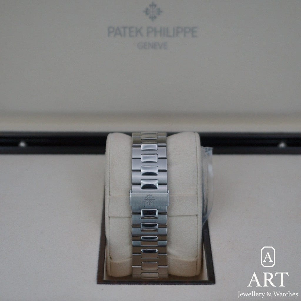 Pre-Owned Patek Philippe Nautilus 40mm 5726/1A-010