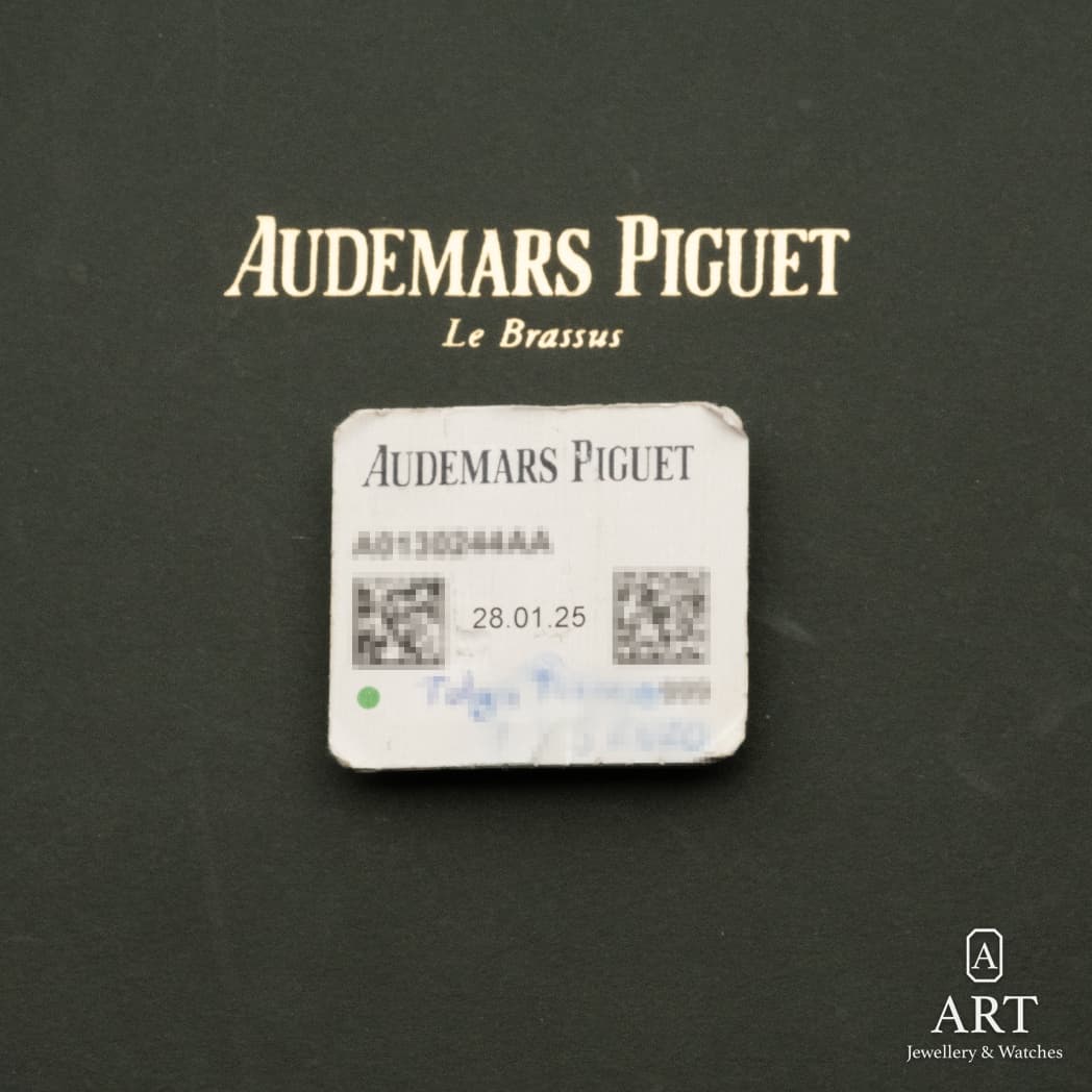 Audemars Piguet Royal Oak Ceramic 41mm Link, reference 26240CE.OO.1225CE.02 (3)