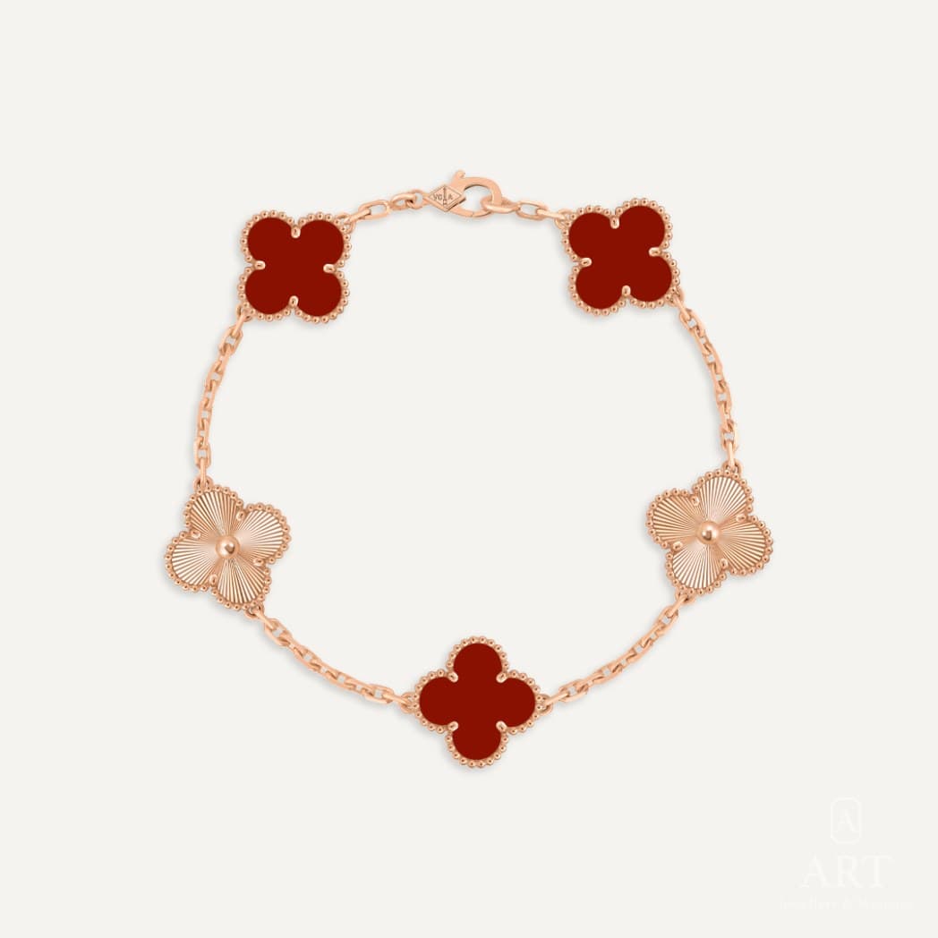 Van Cleef & Arpels Vintage Alhambra Bracelet, reference VCARP7RP00