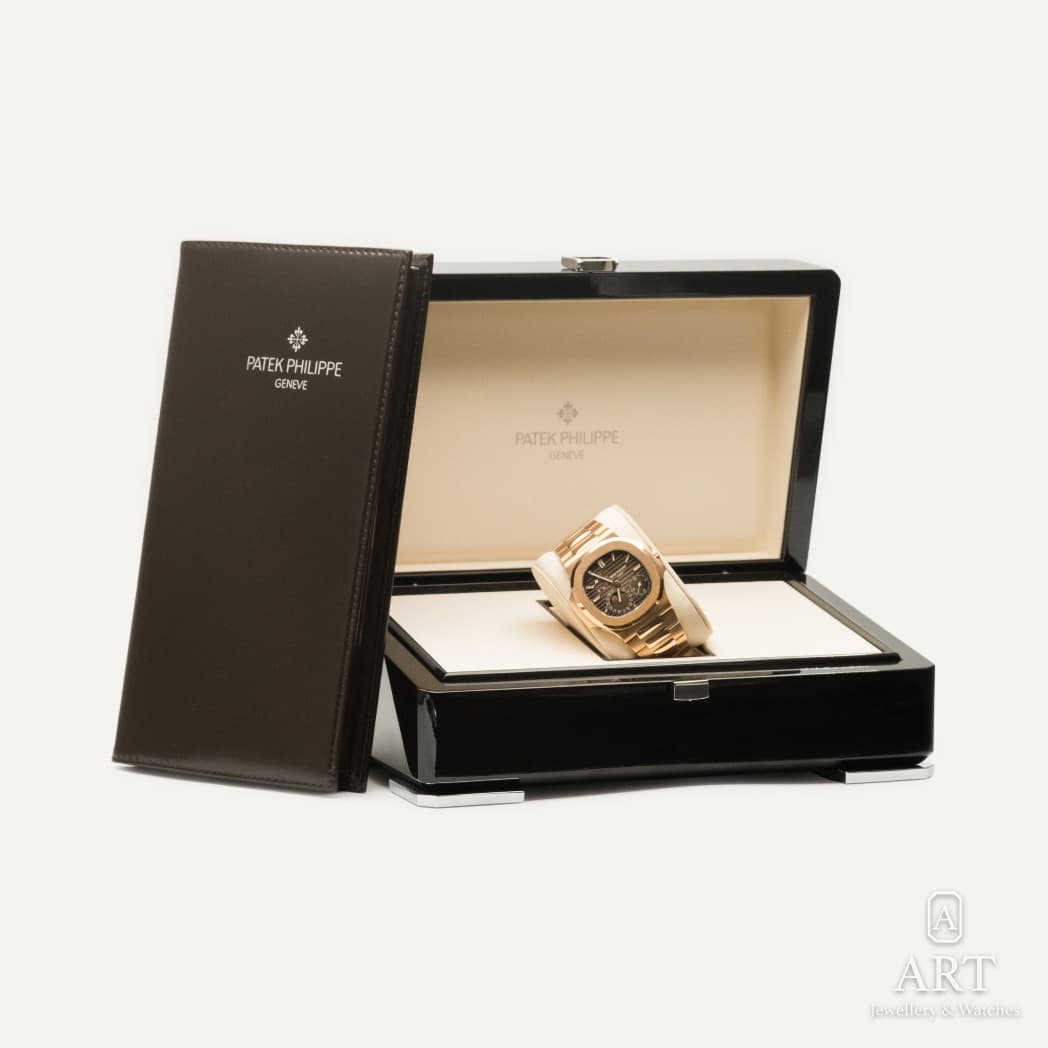 Patek Philippe Nautilus watch, brown dial, reference 5712/1R-001 (5)