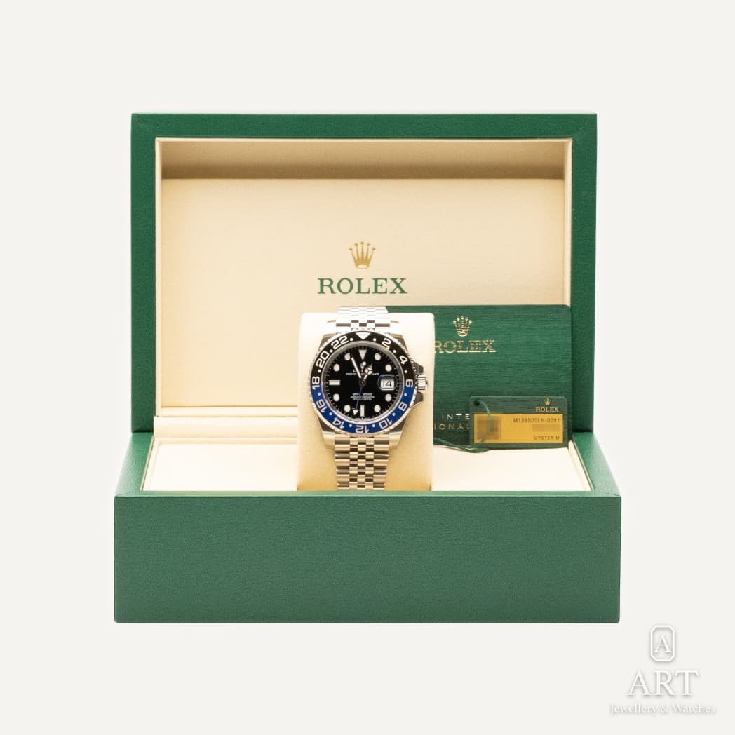 Rolex GMT-Master II "Batgirl" saati, siyah kadran, referans 126710BLNR (2)