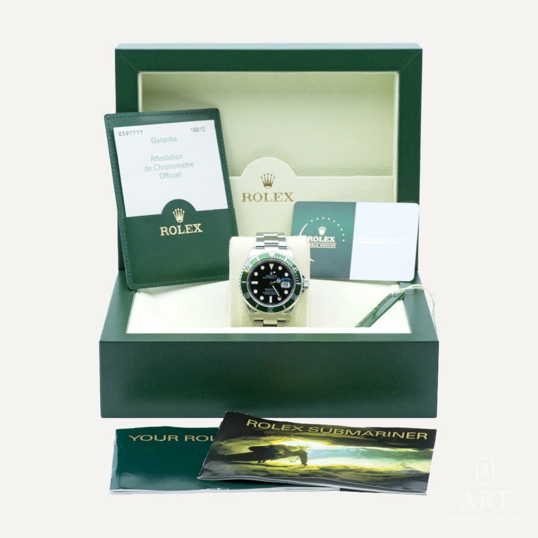 Rolex Submariner "Kermit" saati, siyah kadran, referans 16610LV (2)