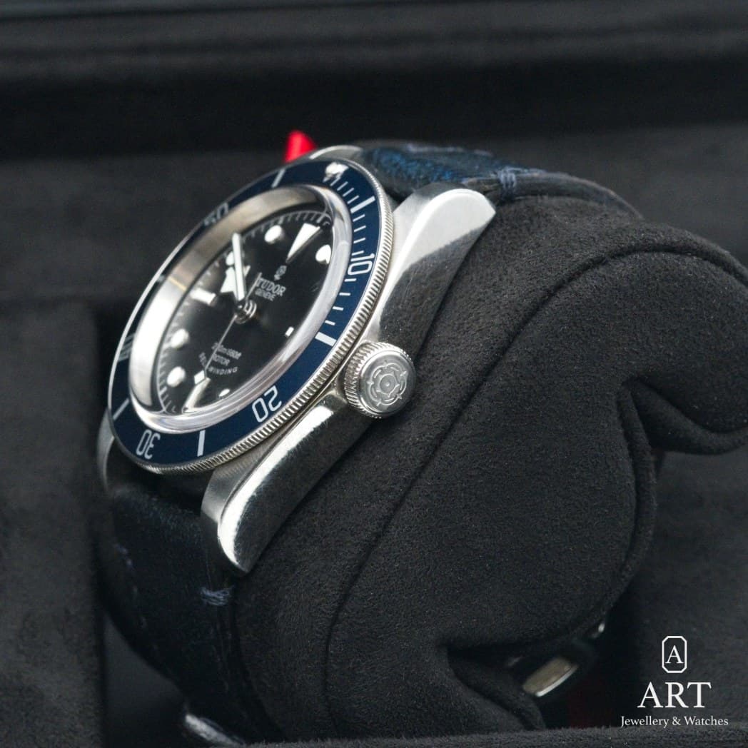 Tudor Black Bay Heritage saati, siyah kadran, referans 79220B (6)