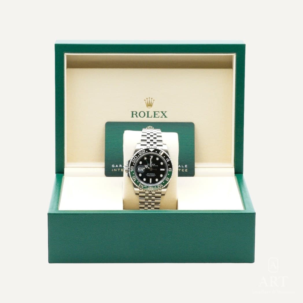 Rolex GMT-Master II "Sprite" saati, siyah kadran, referans 126720VTNR (2)