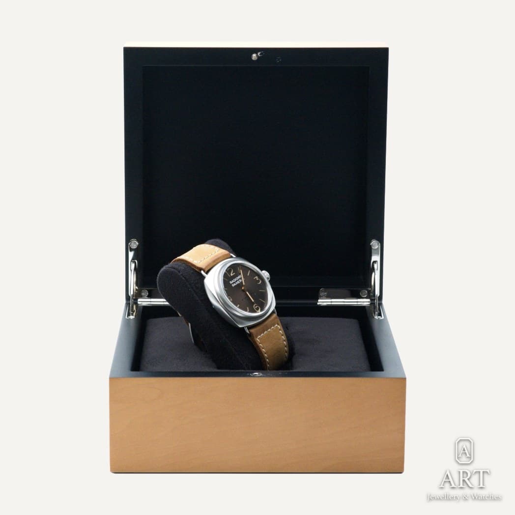 Panerai Radiomir Venti 20th Anniversary of Paneristi saati, kahverengi kadran, referans PAM02020 (3)