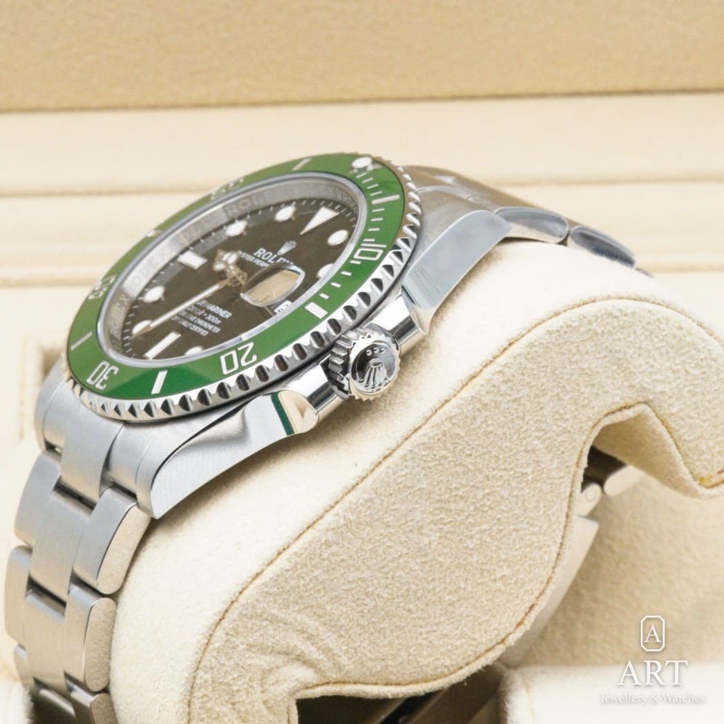 Rolex Submariner "Starbucks" saati, siyah kadran, referans 126610LV (6)