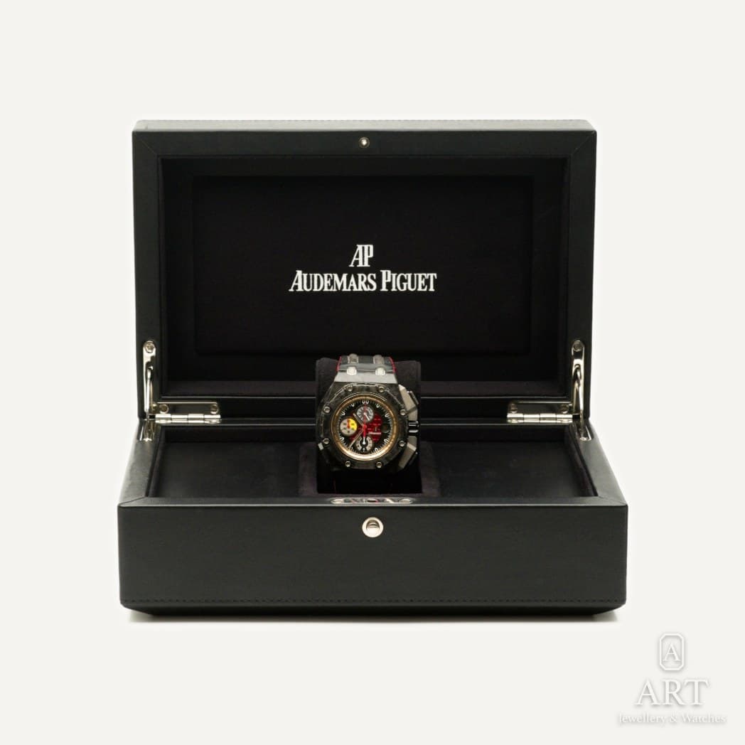 Audemars Piguet Royal Oak Offshore Grand Prix saati, siyah kadran, referans 26290IO.OO.A001VE.01 (2)