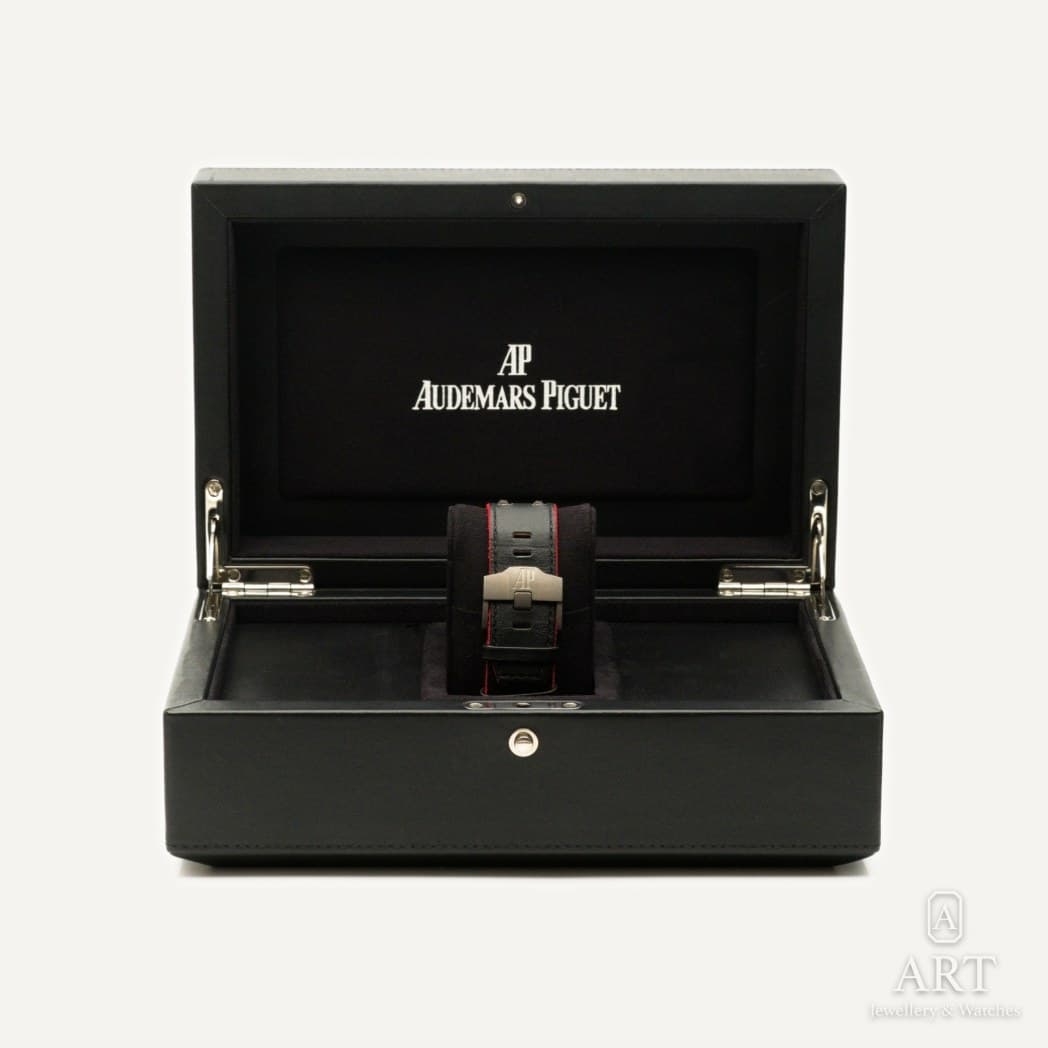 Audemars Piguet Royal Oak Offshore Grand Prix saati, siyah kadran, referans 26290IO.OO.A001VE.01 (4)