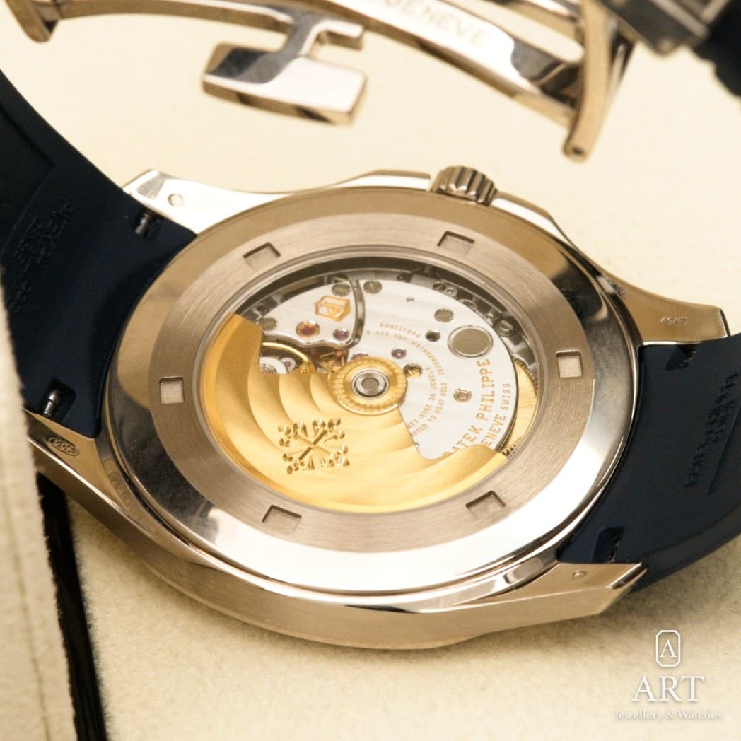 Patek Philippe Aquanaut watch, blue dial, reference 5168G-001 (8)