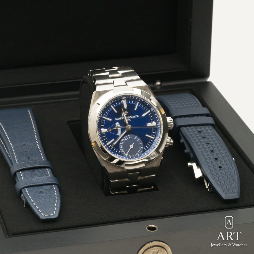 Vacheron Constantin Overseas Dual Time watch, blue dial, reference 7920V/210A-B334 (7)