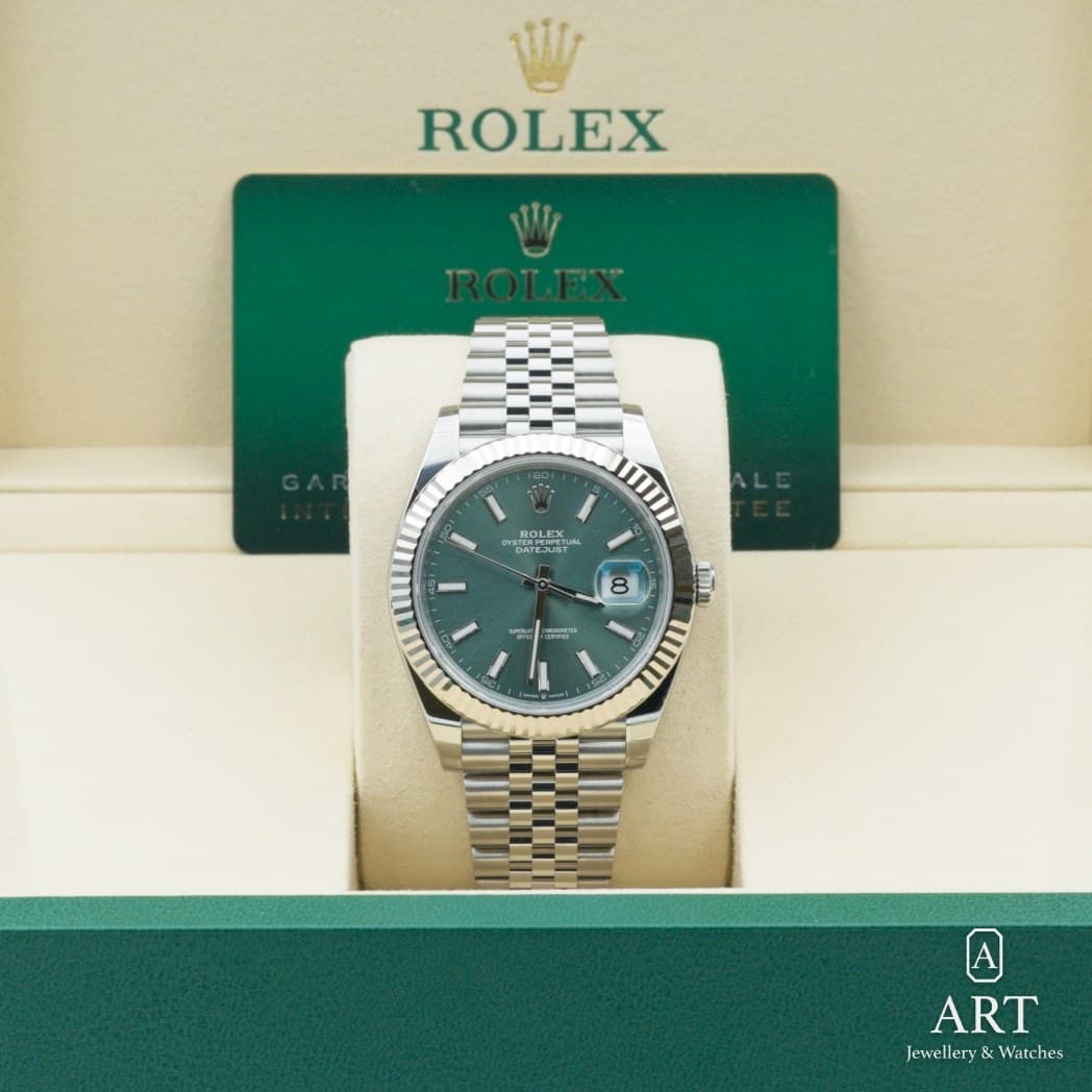 Rolex Datejust watch, mint green dial, reference 126334 (2)