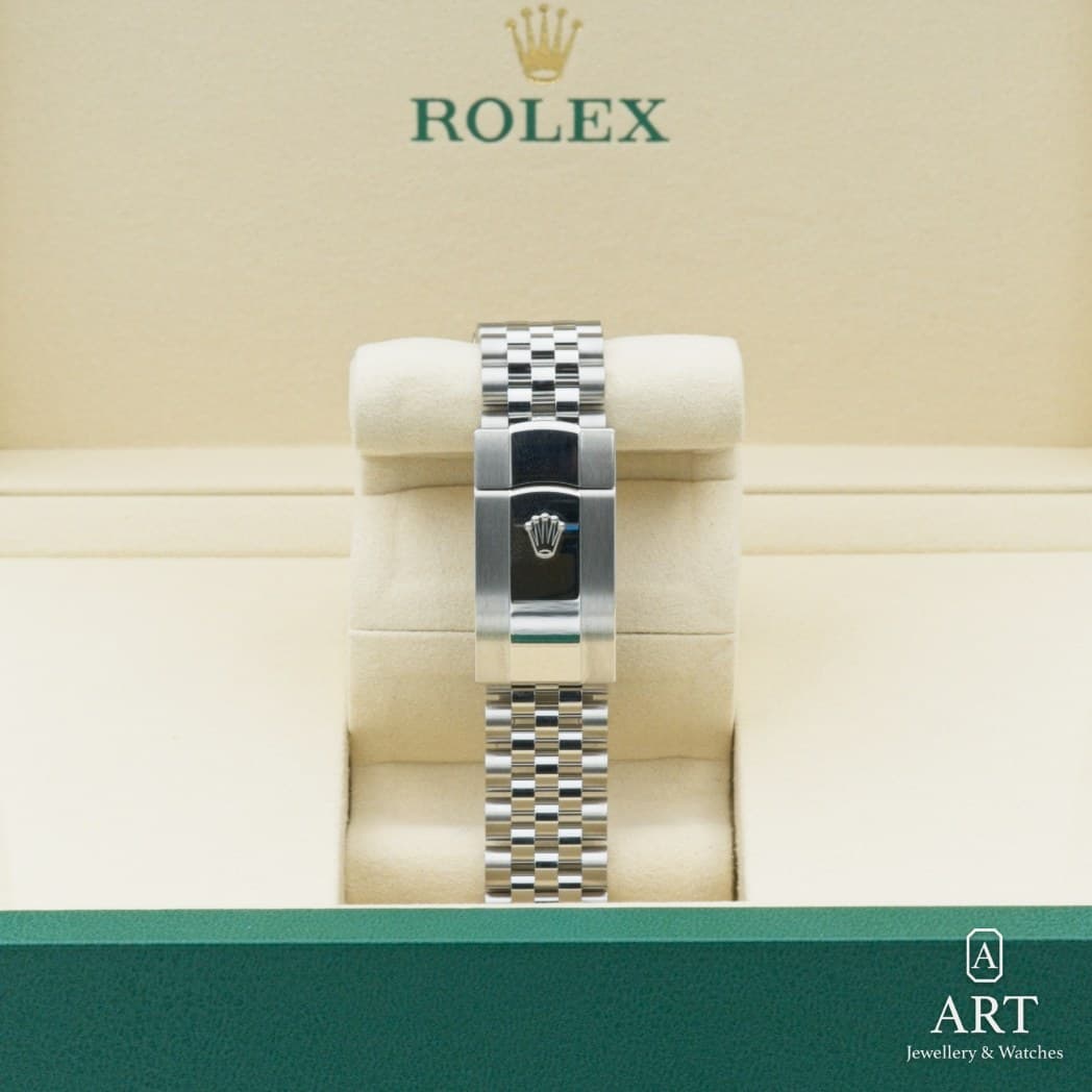 Rolex Datejust watch, mint green dial, reference 126334 (4)