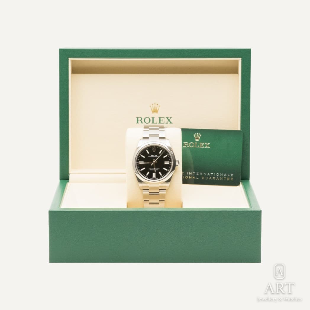 Rolex Oyster Perpetual watch, black dial, reference 134300 (2)