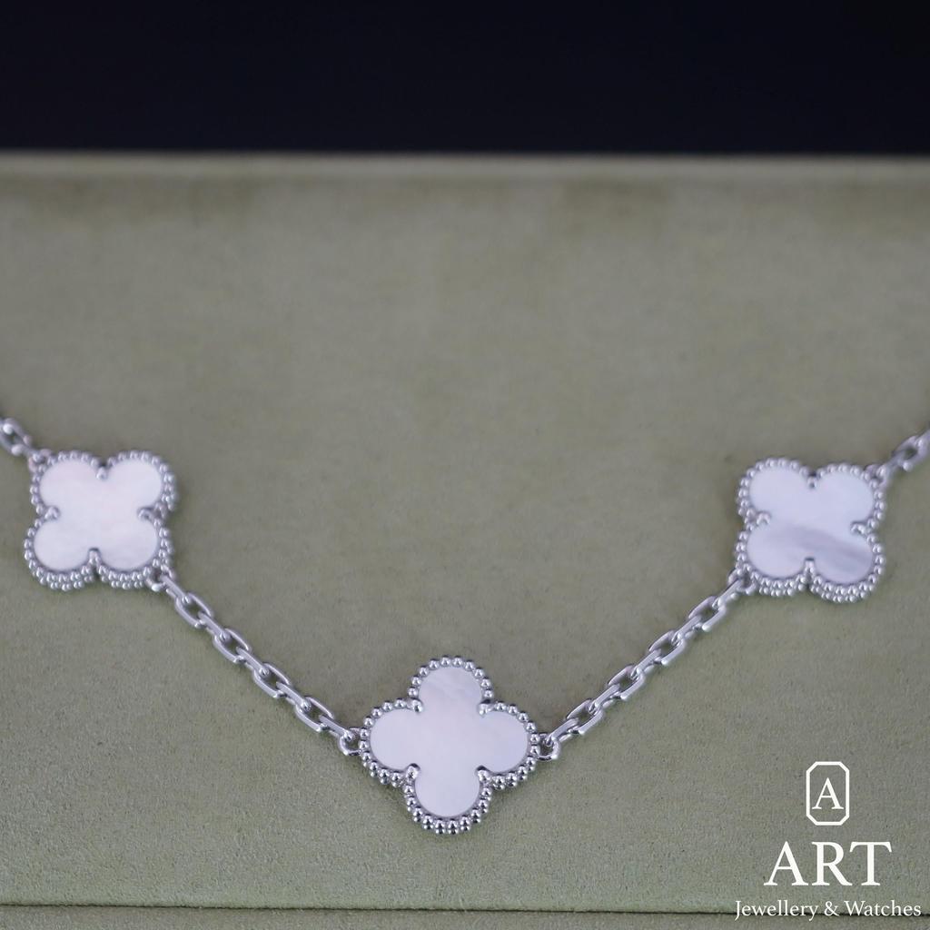 New Van Cleef & Arpels Vintage Alhambra ARF48400