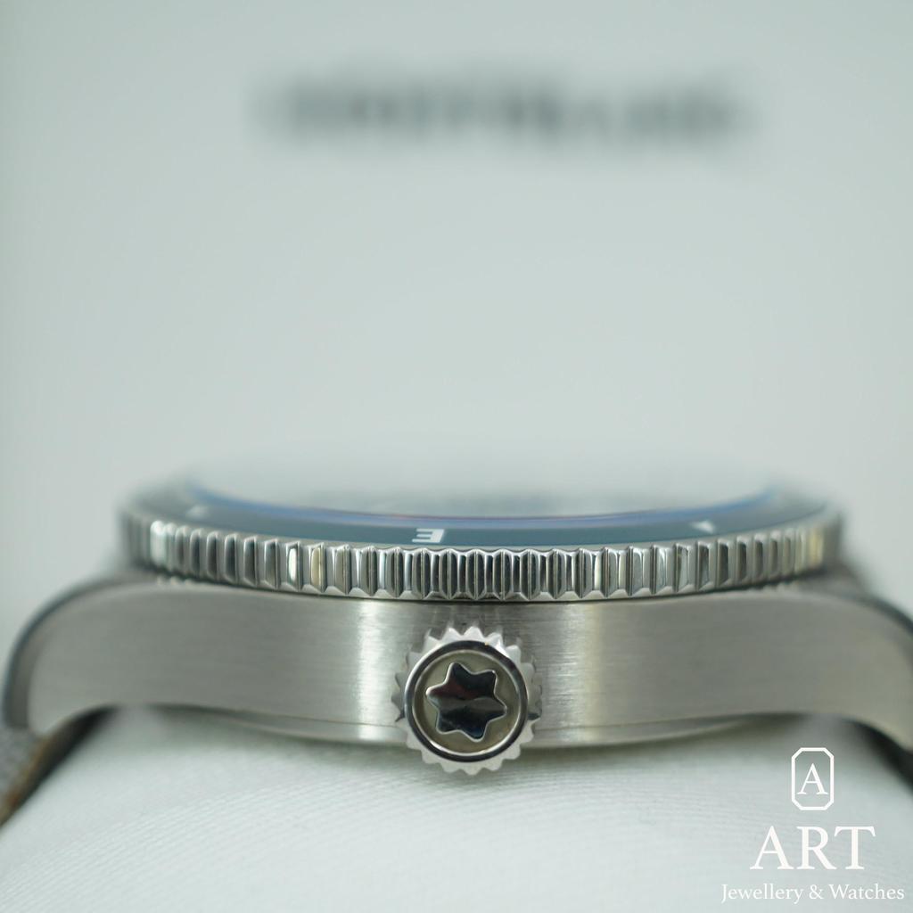 New ART Jewellery & Watches 1858 Geosphere 130961