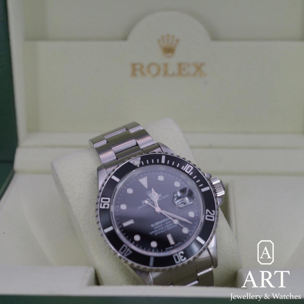 Pre-Owned Rolex Submariner 40mm 16610