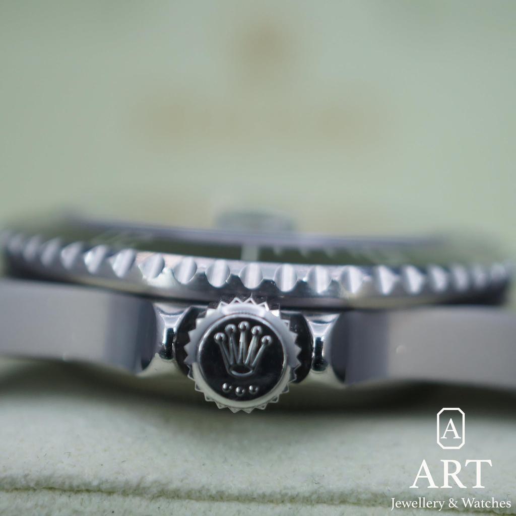 Pre-Owned Rolex Submariner 40mm 16610