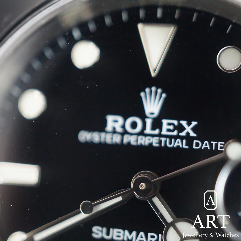 Pre-Owned Rolex Submariner 40mm 16610