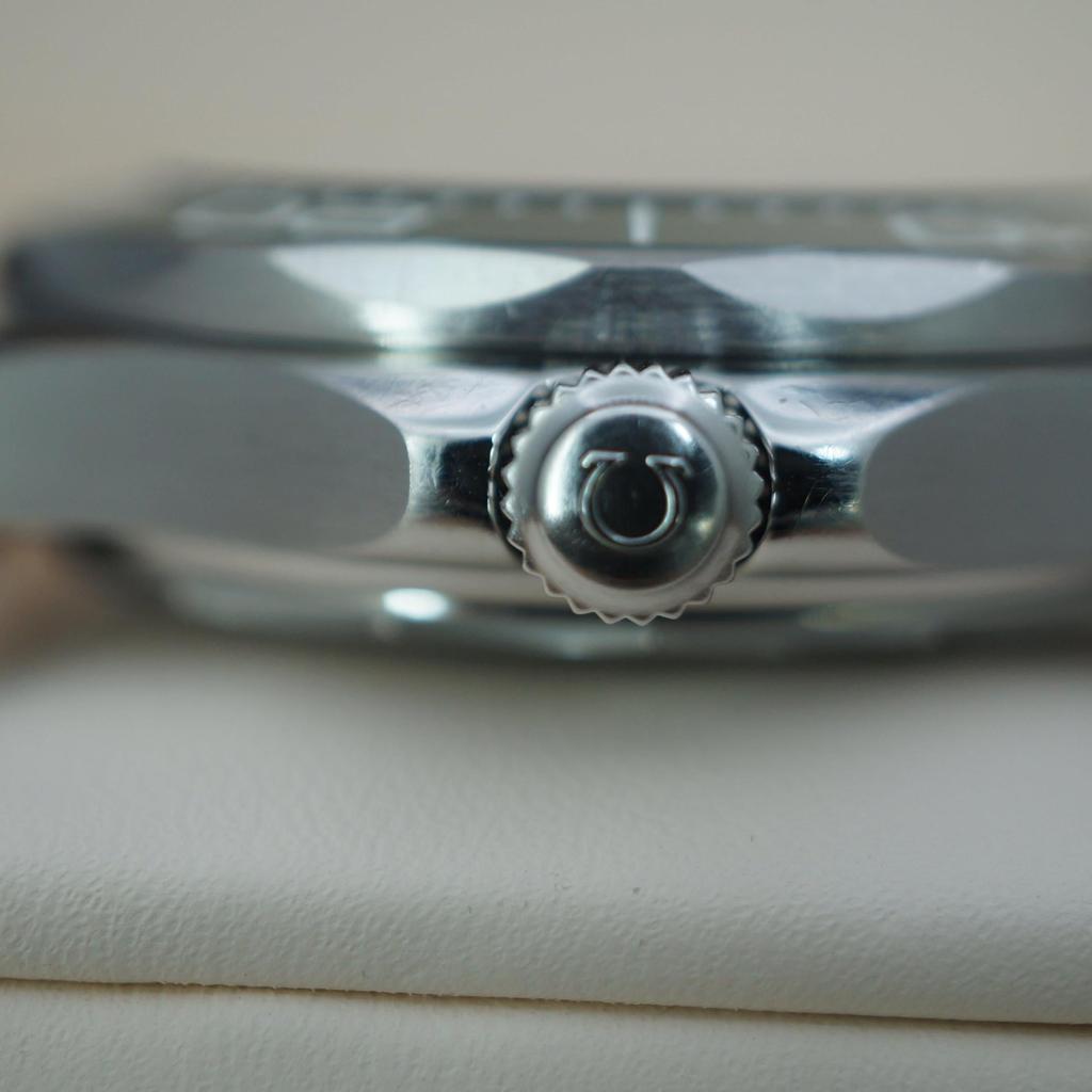 Pre-Owned Omega Seamaster Diver 210.30.42.20.10.001 