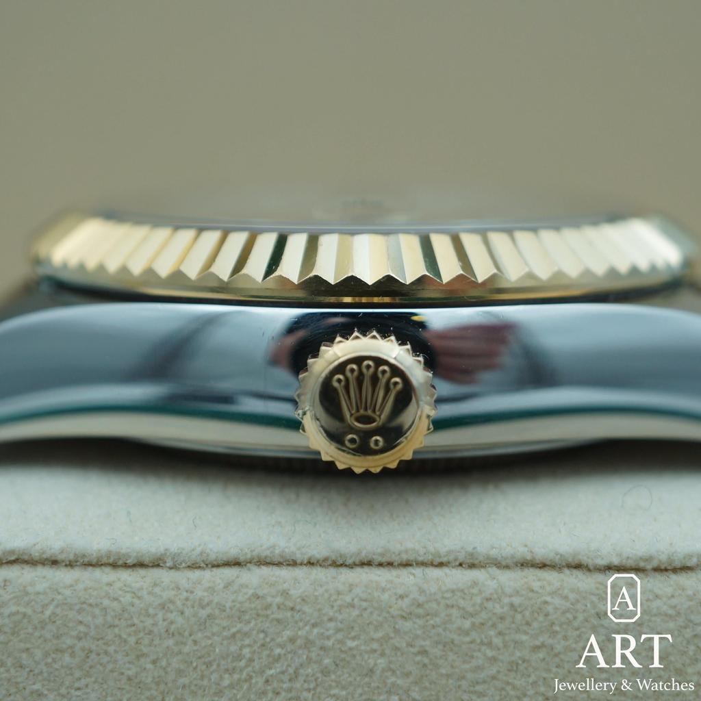 Pre-Owned Rolex Sky-Dweller 42mm 326933