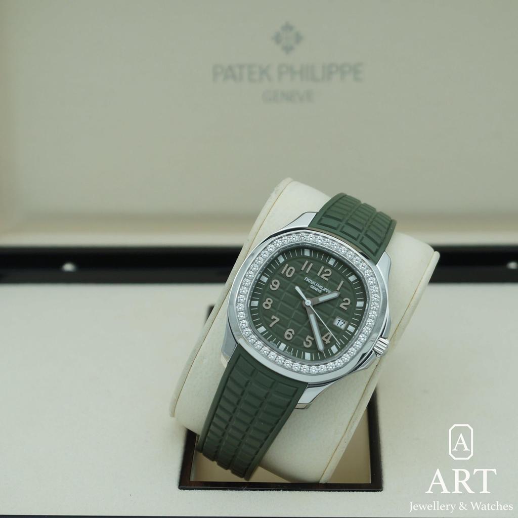 Pre-Owned Patek Philippe Aquanaut 38,8mm 5267/200A-001