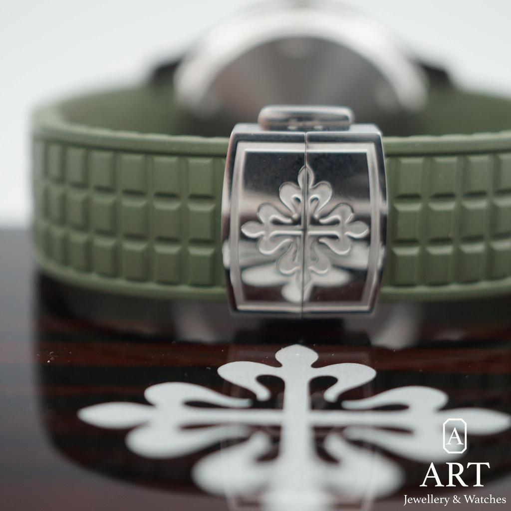 Pre-Owned Patek Philippe Aquanaut 38,8mm 5267/200A-001