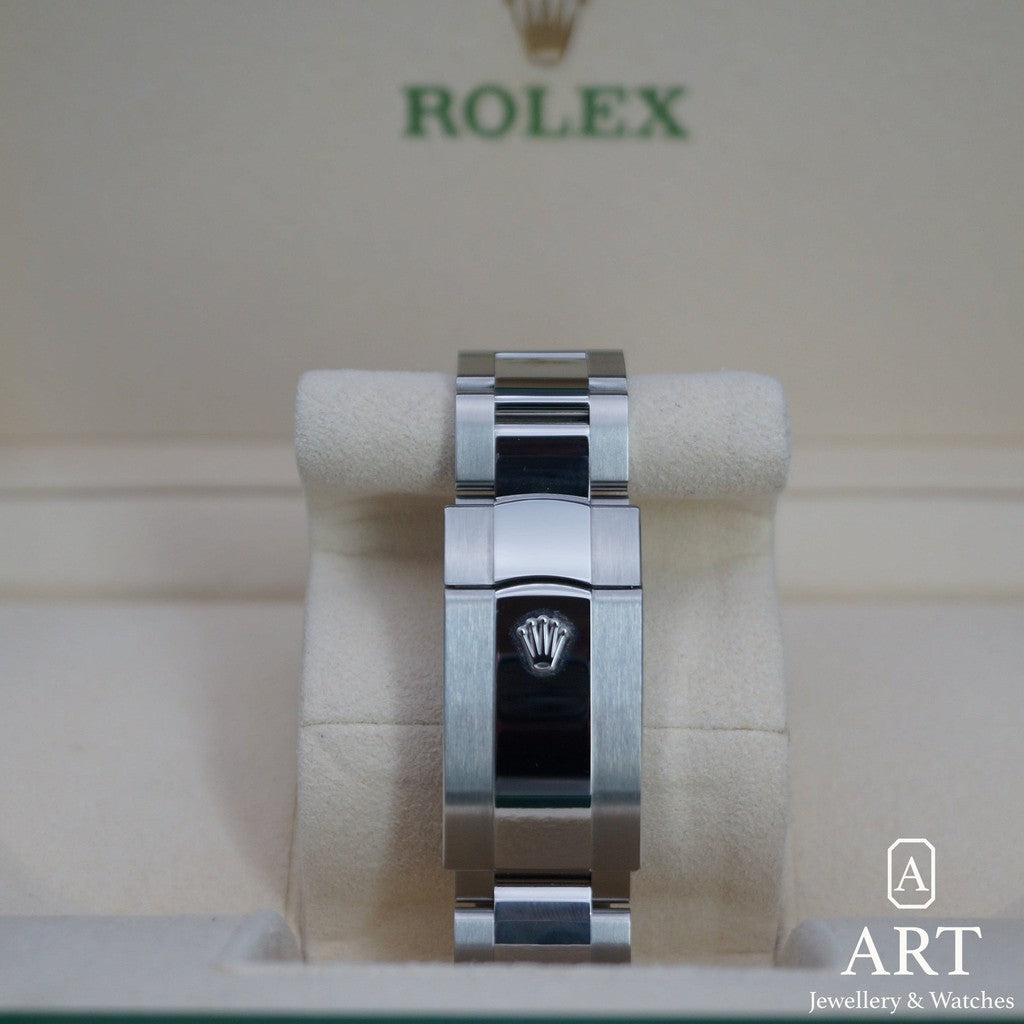 Pre-Owned Rolex Sky-Dweller 42mm 336934