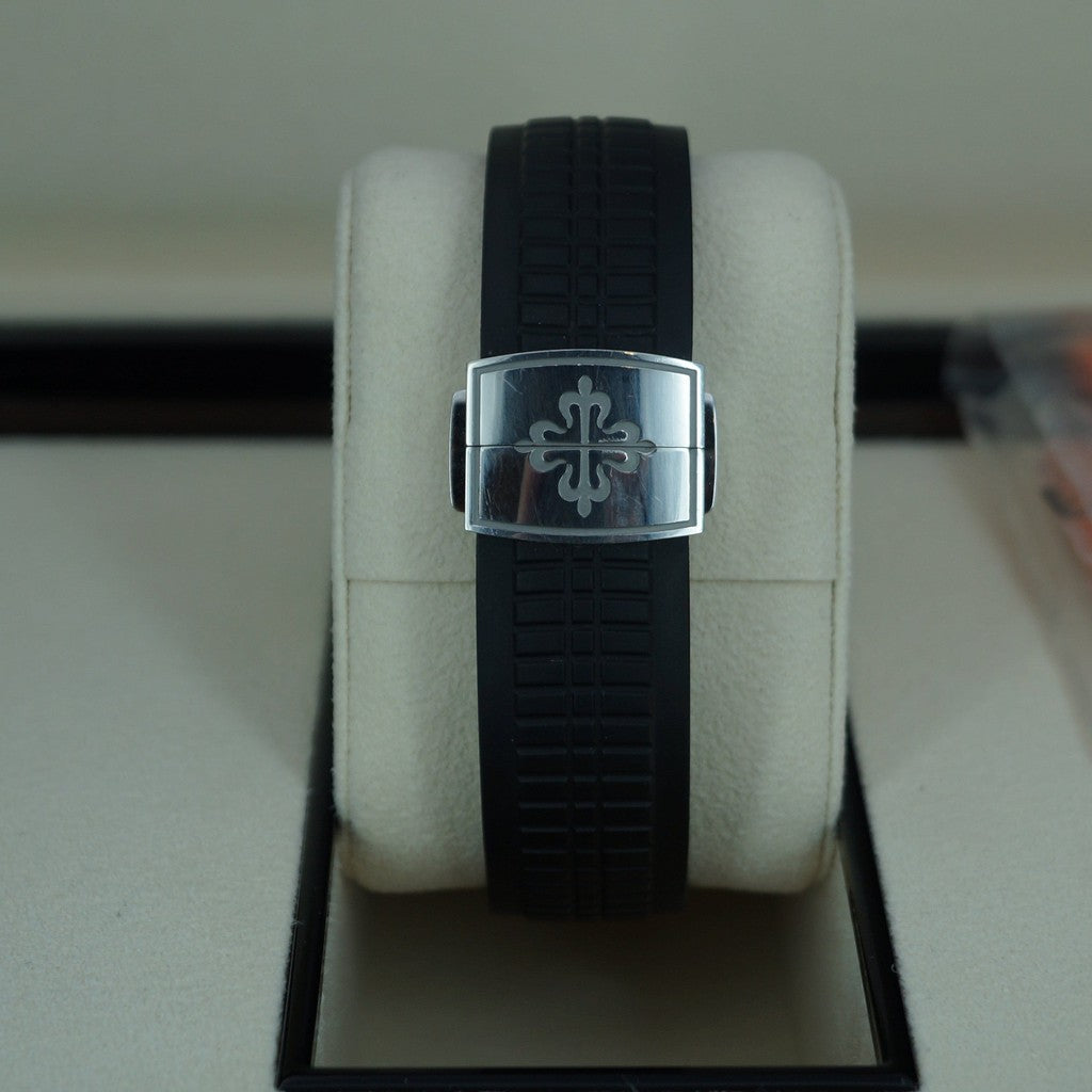 Patek Philippe-Aquanaut 42.2mm-Watch-Art Jewellery &amp; Watches