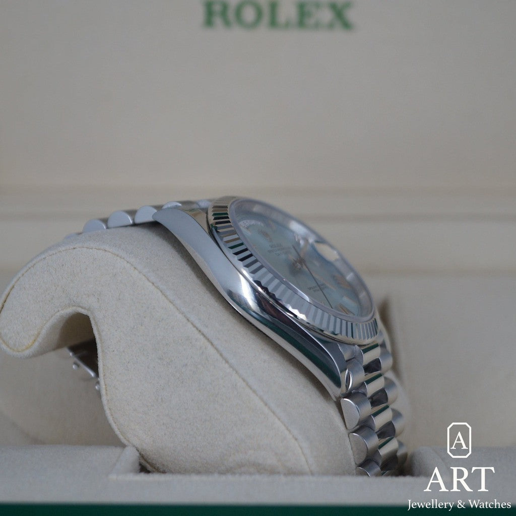 Pre-Owned Rolex Day-Date 40mm 228236