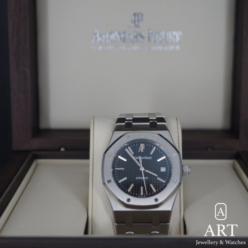 Pre-Owned Audemars Piguet Royal Oak 39mm 15300ST.OO.1220ST.03