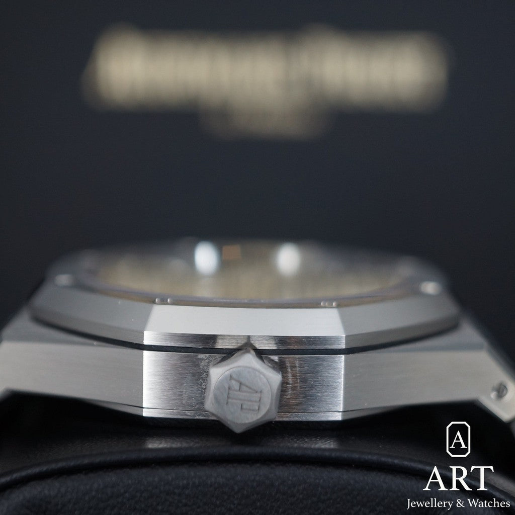 New Audemars Piguet Royal Oak 41mm 15510ST.OO.1320ST.06