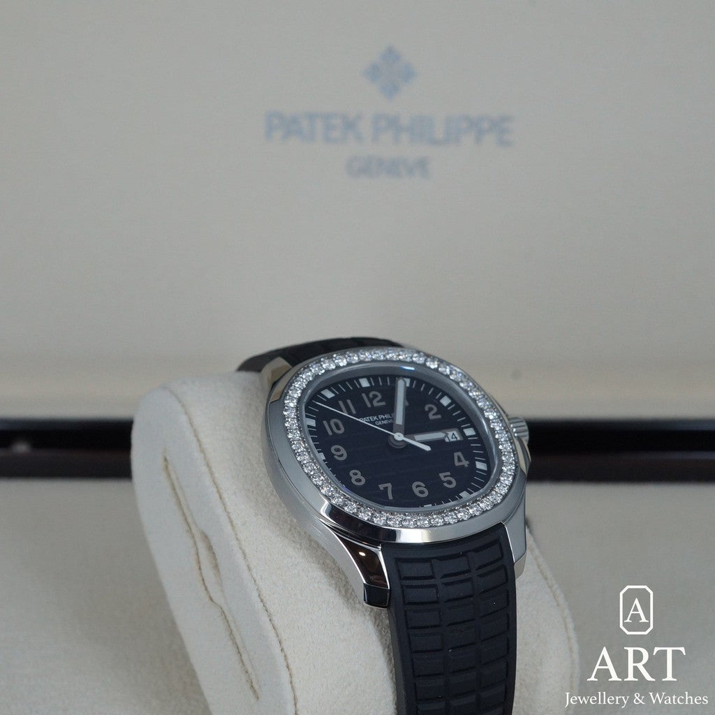 Pre-Owned Patek Philippe Aquanaut 38,8 mm 5267/200A-001