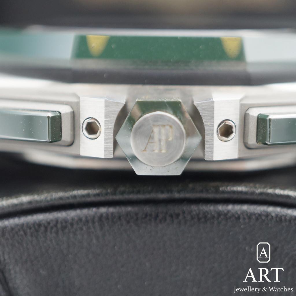 Pre-Owned Audemars Piguet Royal Oak Offshore 44mm 26400SO.OO.A055CA.01