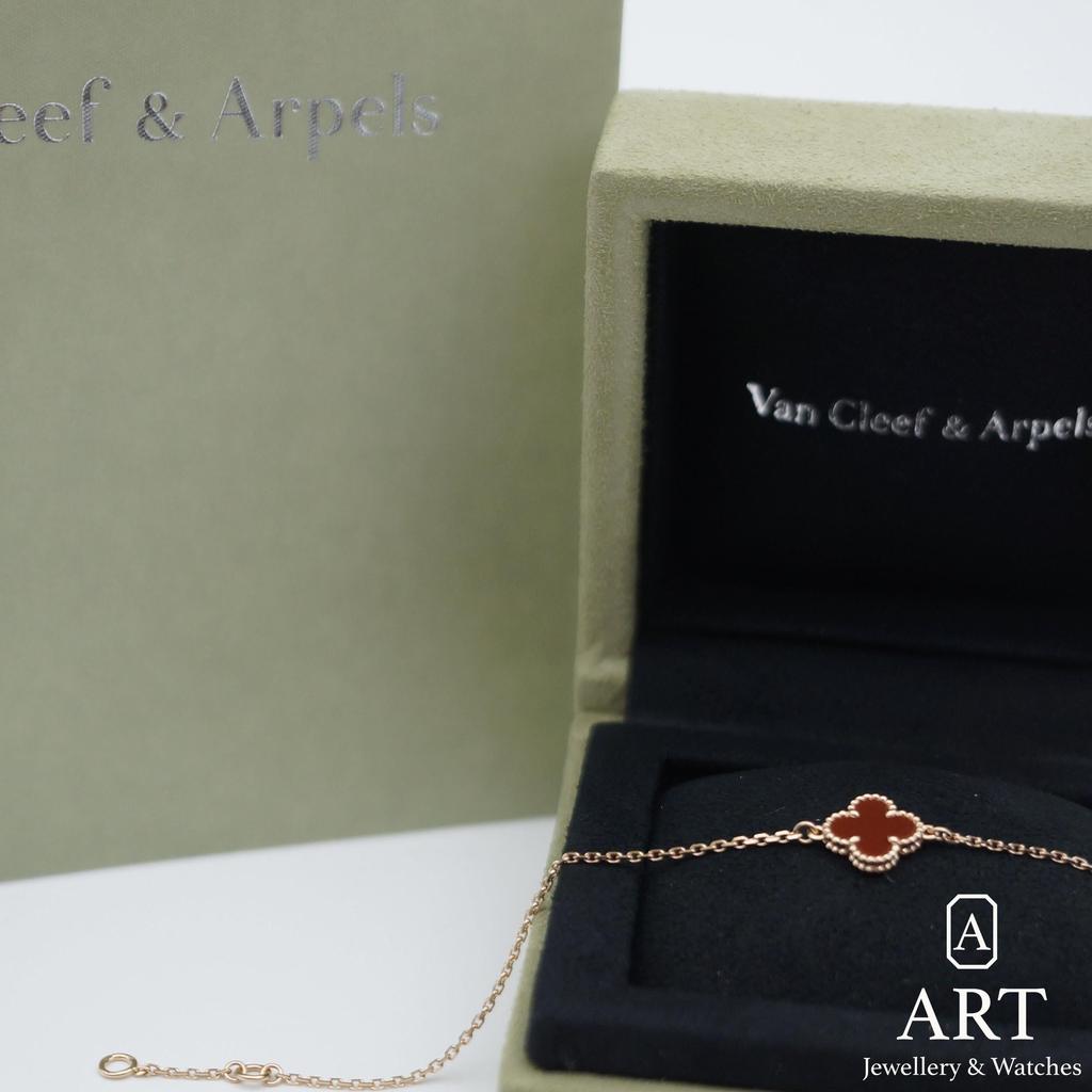 Pre-Owned Van Cleef & Arpels Sweet Alhambra VCARN59K00