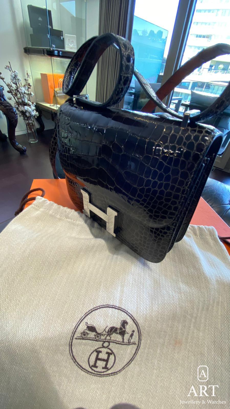 Pre-Owned Hermes Hermes Constance Mini 18 