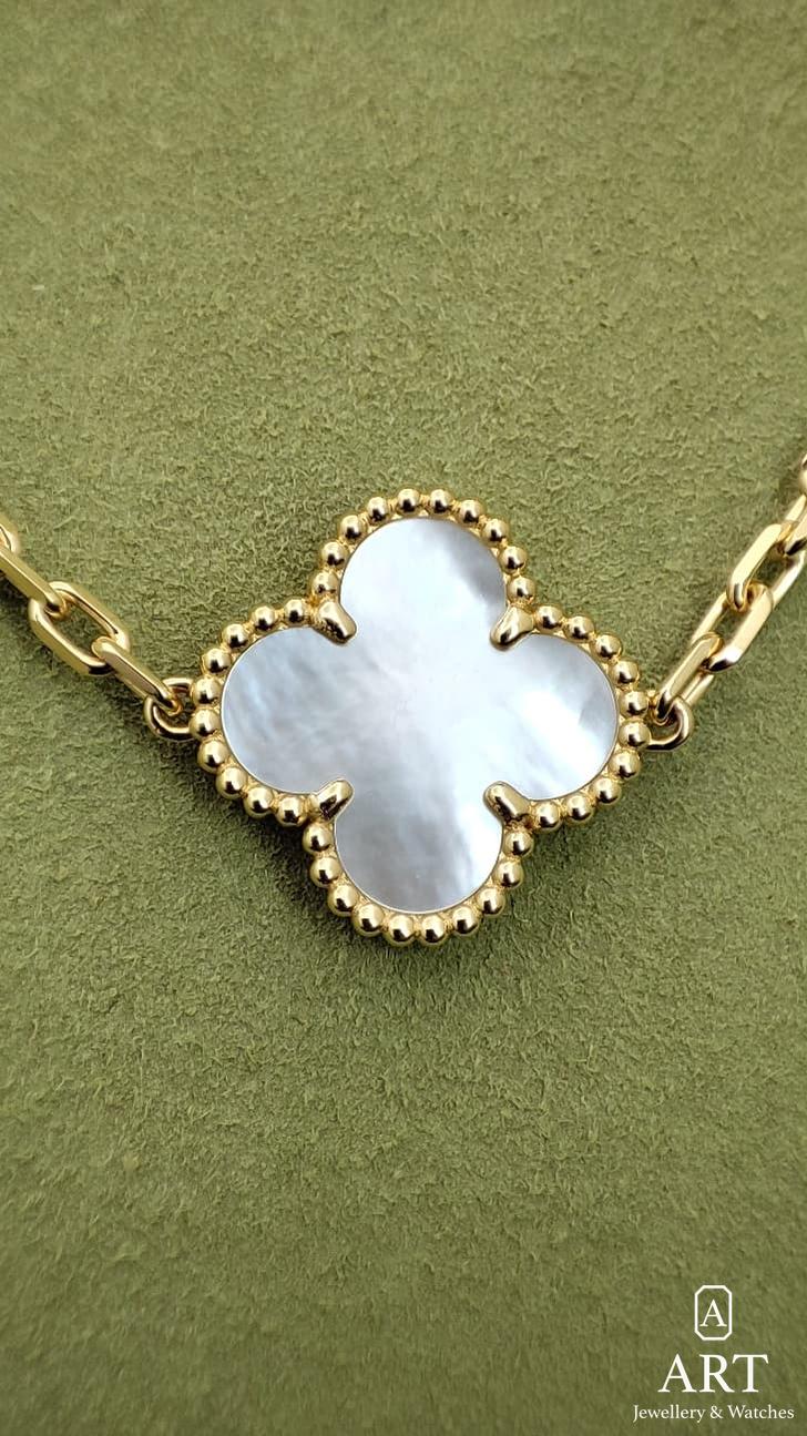 Pre-Owned Van Cleef & Arpels Vintage Alhambra Necklace VCARA42100