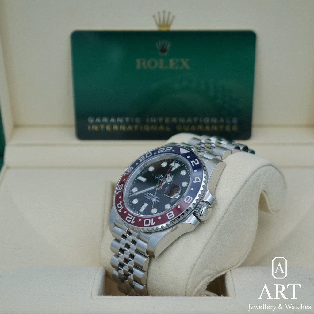 New Rolex GMT-Master II 40mm 126710BLRO