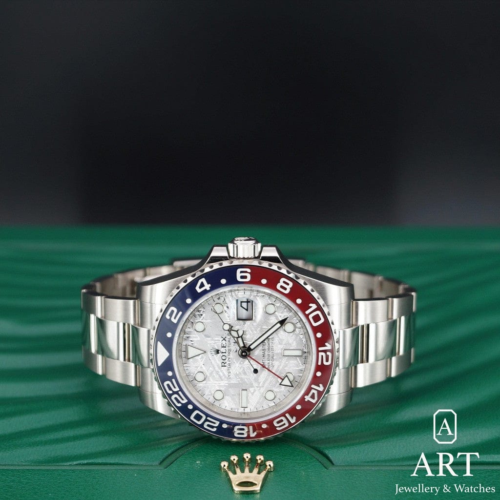 New Rolex GMT-Master II 40mm 126719BLRO