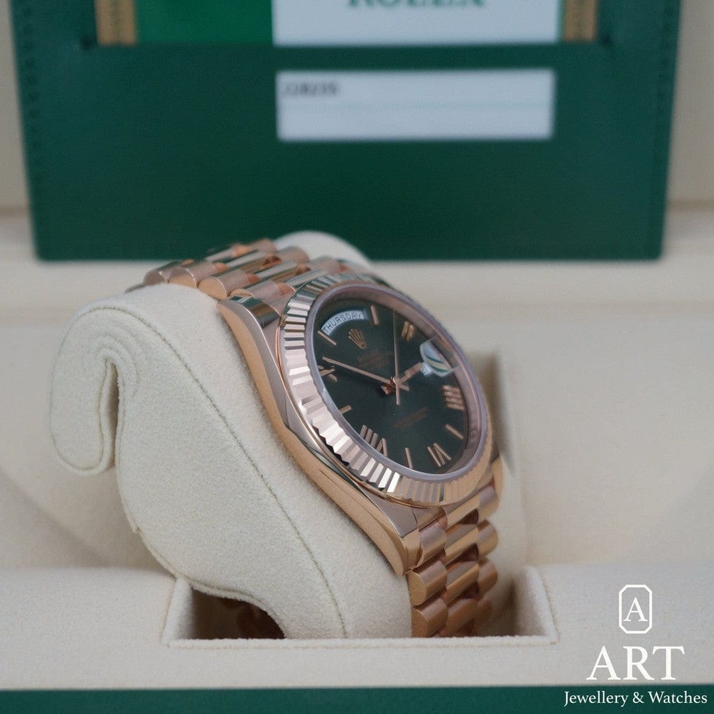 Pre-Owned Rolex Day-Date 40mm 228235