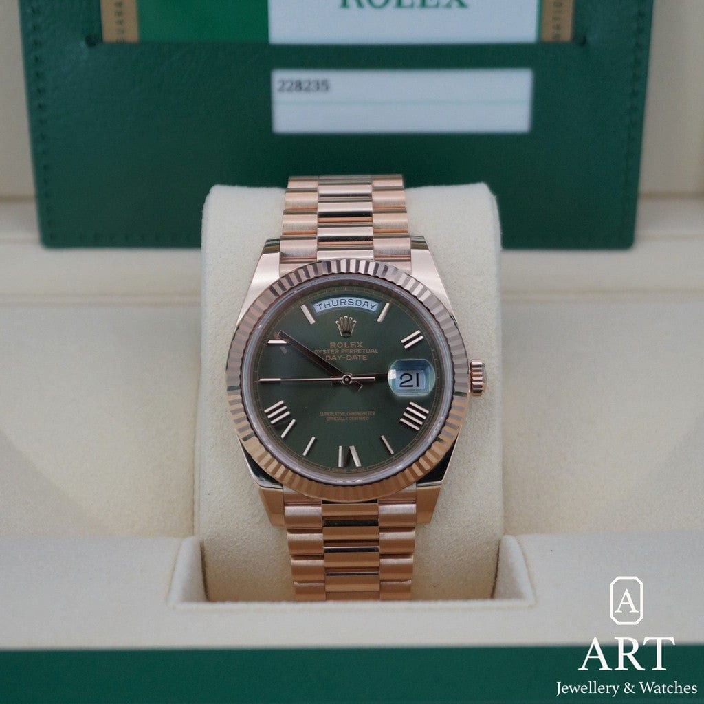 Pre-Owned Rolex Day-Date 40mm 228235