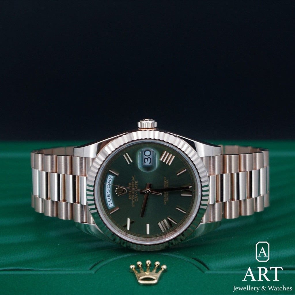 Pre-Owned Rolex Day-Date 40mm 228235