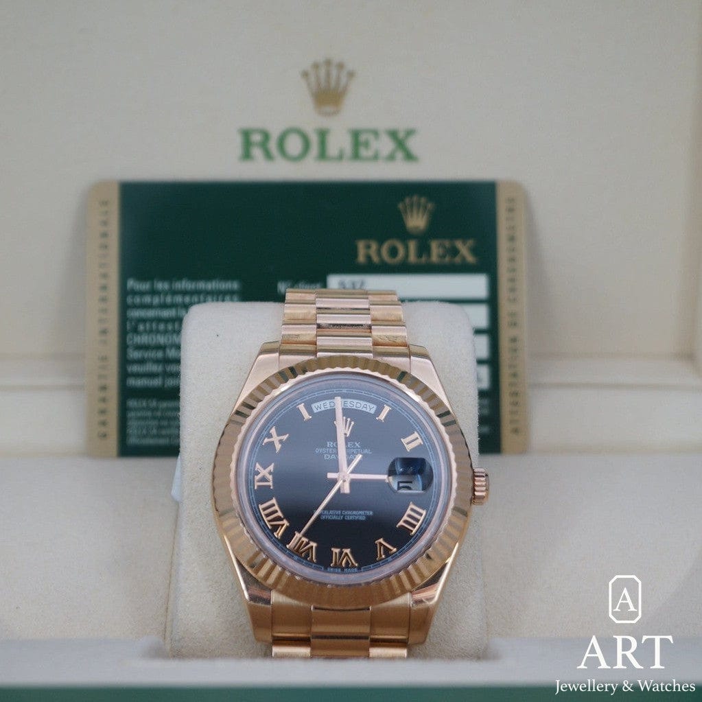 Pre-Owned Rolex Day-Date 41mm 218235