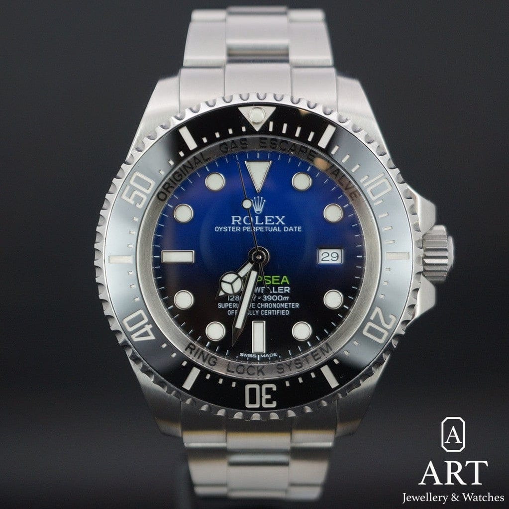 Pre-Owned Rolex Sea-Dweller 44mm 116660