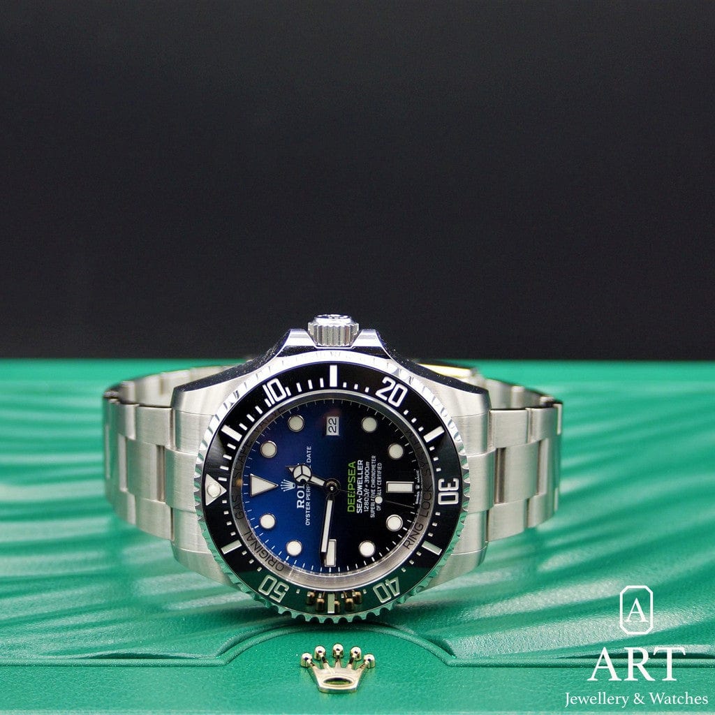 Pre-Owned Rolex Sea-Dweller 44mm 126660