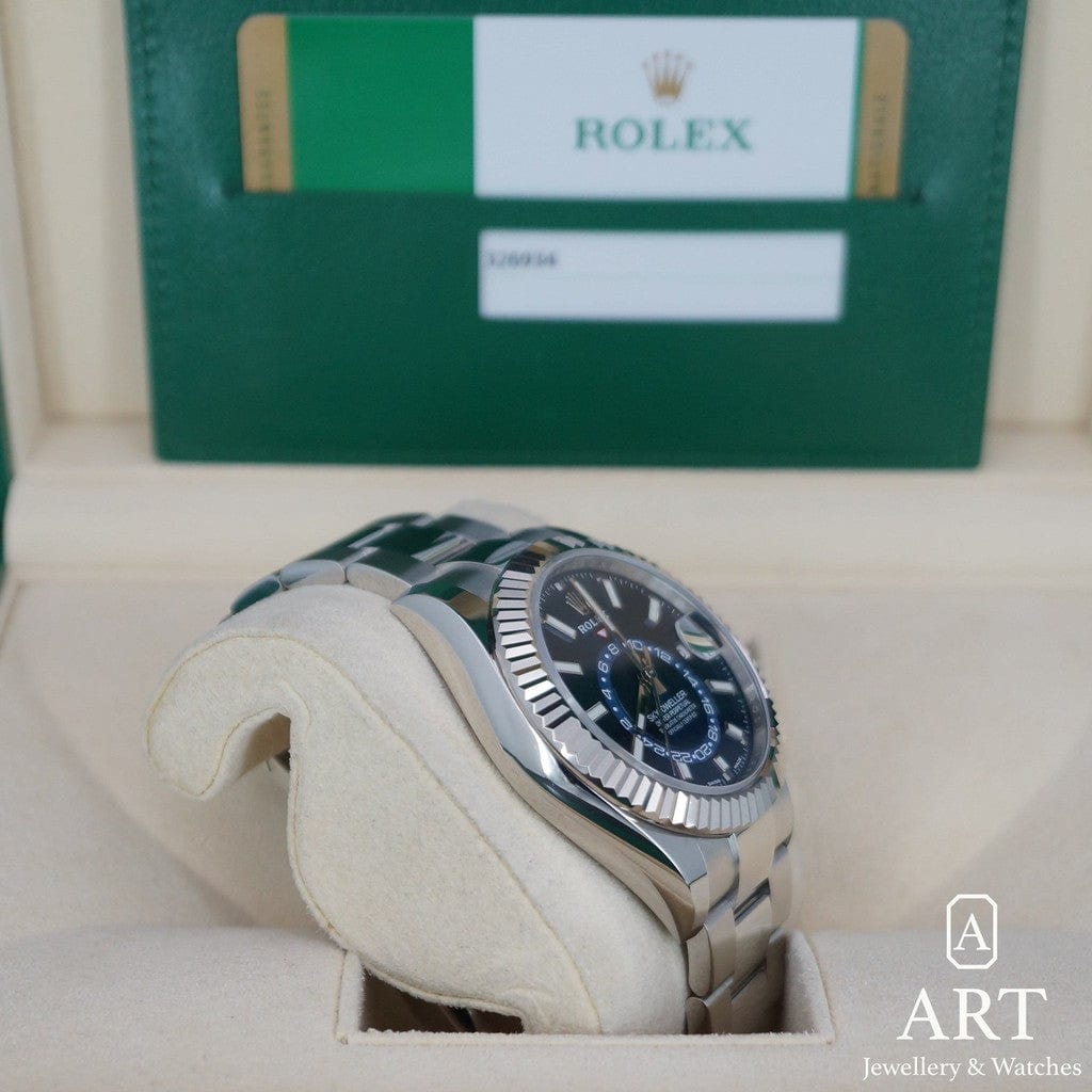 Pre-Owned Rolex Sky-Dweller 42mm 326934