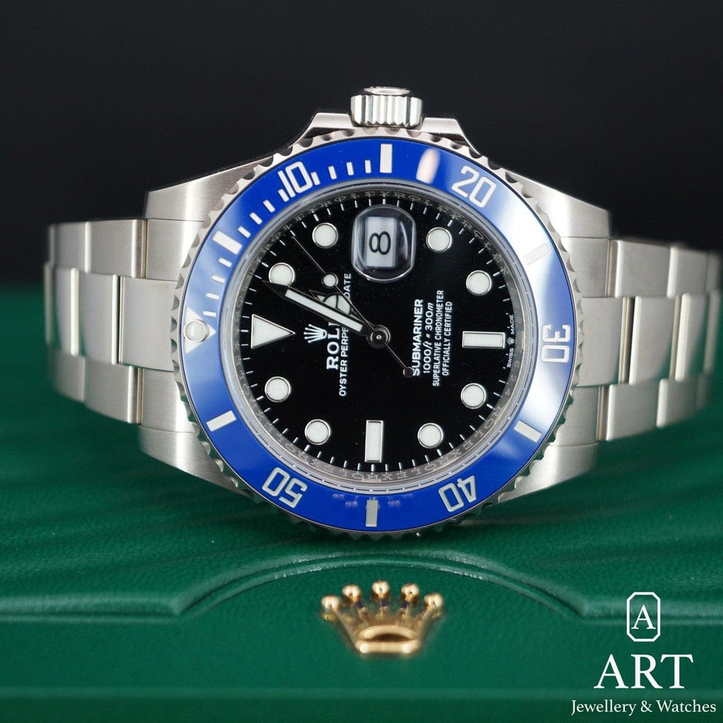 Pre-Owned Rolex Submariner Date 41mm 126619LB